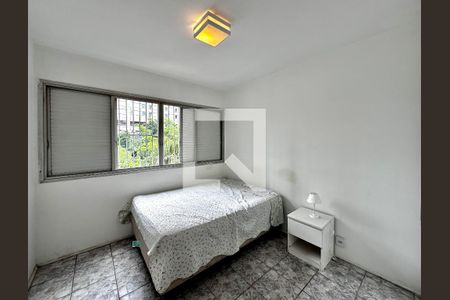 Apartamento à venda com 110m², 3 quartos e 1 vagaQuarto 2