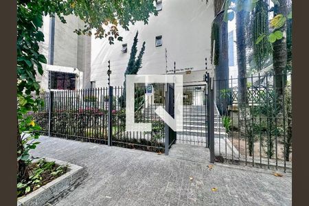 Apartamento à venda com 110m², 3 quartos e 1 vagaFachada