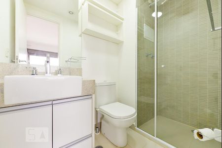 Studio para alugar com 30m², 1 quarto e 1 vaga Studio para alugar com 30m², 1 quarto e 1 vagaBanheiro