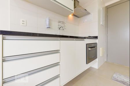 Studio para alugar com 30m², 1 quarto e 1 vaga Studio para alugar com 30m², 1 quarto e 1 vagaCozinha