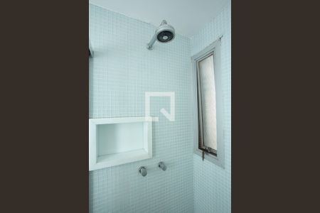 Apartamento à venda com 96m², 3 quartos e 1 vaga Apartamento à venda com 96m², 3 quartos e 1 vagaBanheiro da Suíte