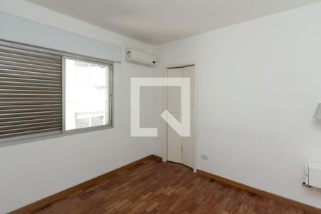 Apartamento à venda com 96m², 3 quartos e 1 vaga Apartamento à venda com 96m², 3 quartos e 1 vagaSuíte