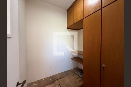 Apartamento para alugar com 3 quartos, 180m² em Higienópolis, São Paulo