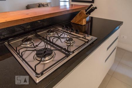 Apartamento à venda com 75m², 2 quartos e 1 vagaCozinha
