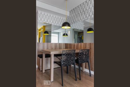 Sala de kitnet/studio para alugar com 1 quarto, 50m² em Vila Gomes Cardim, São Paulo