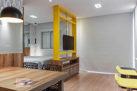 Sala de kitnet/studio para alugar com 1 quarto, 50m² em Vila Gomes Cardim, São Paulo