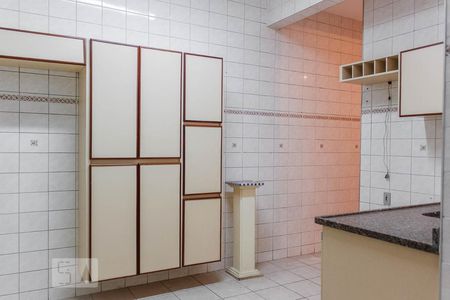 Apartamento à venda com 100m², 2 quartos e sem vaga Apartamento à venda com 100m², 2 quartos e sem vagaCozinha