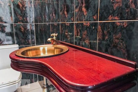 Apartamento à venda com 100m², 2 quartos e sem vaga Apartamento à venda com 100m², 2 quartos e sem vagaLavabo