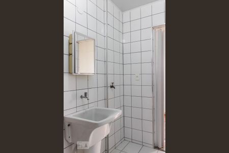 Banheiro de apartamento para alugar com 1 quarto, 34m² em Santa Cecília, São Paulo