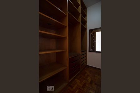 Closet de apartamento à venda com 3 quartos, 145m² em Jardim Paulista, São Paulo