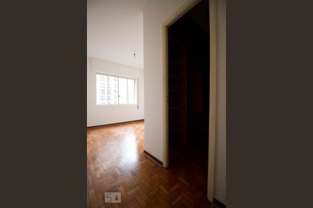 Suite  de apartamento à venda com 3 quartos, 145m² em Jardim Paulista, São Paulo
