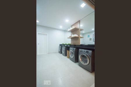 Apartamento à venda com 63m², 2 quartos e 2 vagas Apartamento à venda com 63m², 2 quartos e 2 vagasLavaneria