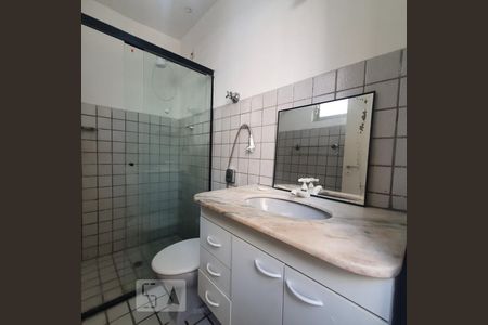 Banheiro de apartamento para alugar com 1 quarto, 40m² em Bela Vista, São Paulo