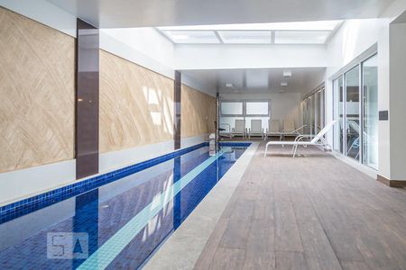 Apartamento para alugar com 36m², 1 quarto e 1 vagaPiscina