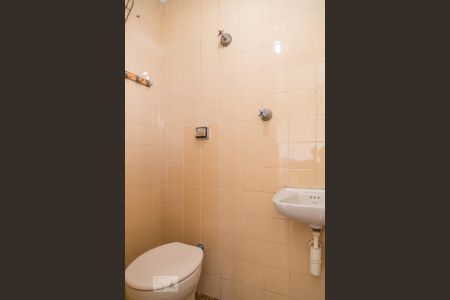 Apartamento à venda com 65m², 3 quartos e 1 vaga Apartamento à venda com 65m², 3 quartos e 1 vagaBanheiro de serviço