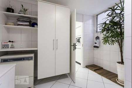 Apartamento à venda com 190m², 4 quartos e 2 vagasÁrea de serviço