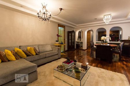 Apartamento à venda com 190m², 4 quartos e 2 vagasSala