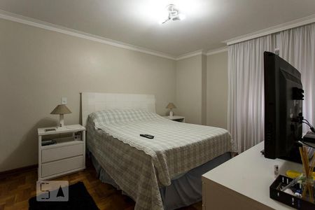 Apartamento à venda com 190m², 4 quartos e 2 vagasSuíte