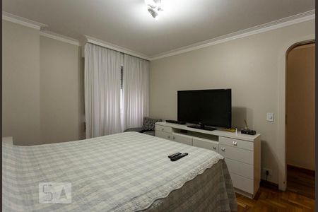 Apartamento à venda com 190m², 4 quartos e 2 vagasSuíte