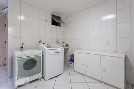 Apartamento à venda com 190m², 4 quartos e 2 vagasÁrea de serviço