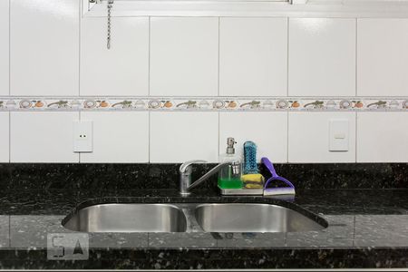 Apartamento à venda com 190m², 4 quartos e 2 vagasCozinha