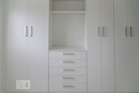 Apartamento à venda com 85m², 2 quartos e 2 vagas Apartamento à venda com 85m², 2 quartos e 2 vagasSuite 2