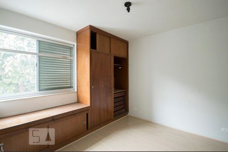 Apartamento para alugar com 100m², 2 quartos e 1 vagaSala