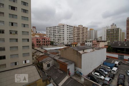 Vista da sala de apartamento para alugar com 1 quarto, 35m² em Bela Vista, São Paulo