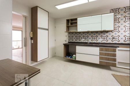 Apartamento à venda com 120m², 3 quartos e 2 vagasCozinha