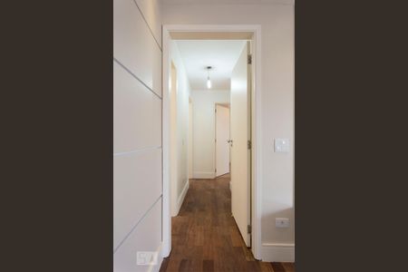 Apartamento à venda com 120m², 3 quartos e 2 vagasCorredor