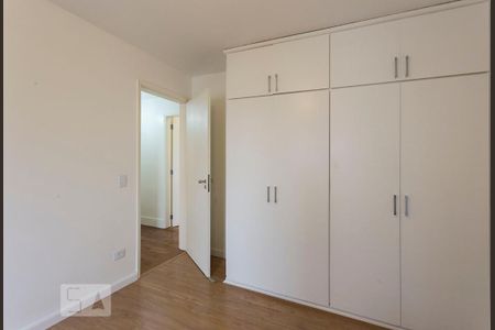 Apartamento à venda com 120m², 3 quartos e 2 vagasQuarto 2