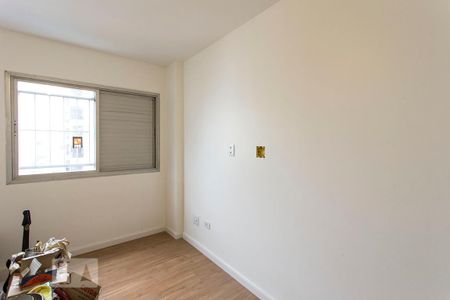 Apartamento à venda com 120m², 3 quartos e 2 vagasQuarto 2