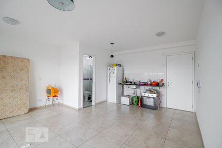 Sala/Quarto de kitnet/studio para alugar com 1 quarto, 38m² em Cambuci, São Paulo