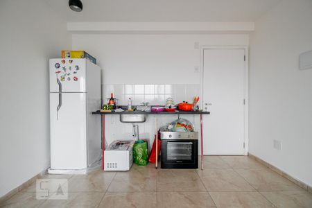 Sala/Quarto/Cozinha de kitnet/studio para alugar com 1 quarto, 38m² em Cambuci, São Paulo