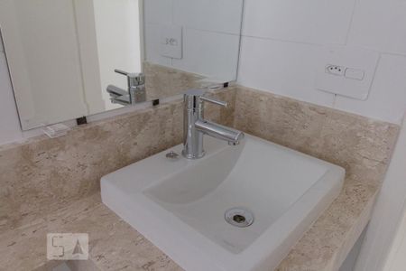 Banheiro de apartamento para alugar com 2 quartos, 66m² em Vila Mascote, São Paulo