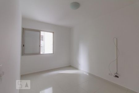 Quarto 2 de apartamento para alugar com 2 quartos, 66m² em Vila Mascote, São Paulo