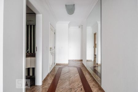 Apartamento à venda com 185m², 3 quartos e 3 vagasEntrada