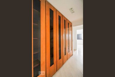 Apartamento à venda com 185m², 3 quartos e 3 vagasQuarto 3 suite