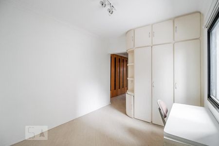 Apartamento à venda com 185m², 3 quartos e 3 vagasQuarto 3 suite