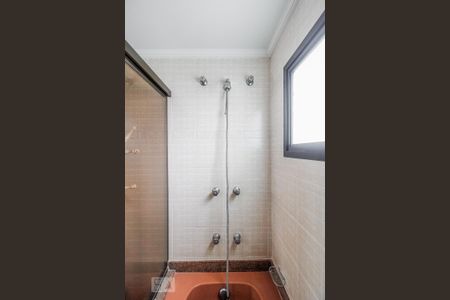 Apartamento à venda com 185m², 3 quartos e 3 vagasBanheiro suite