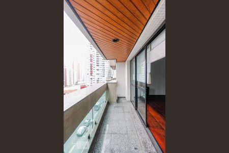 Varanda de apartamento à venda com 3 quartos, 185m² em Vila Regente Feijó, São Paulo