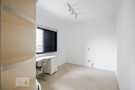 Apartamento à venda com 185m², 3 quartos e 3 vagasQuarto 3 suite