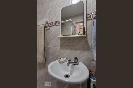 Banheiro de apartamento para alugar com 1 quarto, 38m² em Vila Buarque, São Paulo