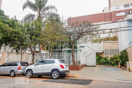 Apartamento para alugar com 42m², 1 quarto e 1 vaga Apartamento para alugar com 42m², 1 quarto e 1 vagaFachada