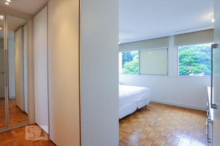 Apartamento à venda com 70m², 1 quarto e 1 vaga Apartamento à venda com 70m², 1 quarto e 1 vagaSuíte