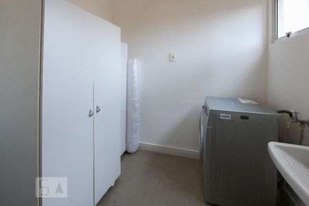 Apartamento à venda com 70m², 1 quarto e 1 vaga Apartamento à venda com 70m², 1 quarto e 1 vagaÁrea de Serviço