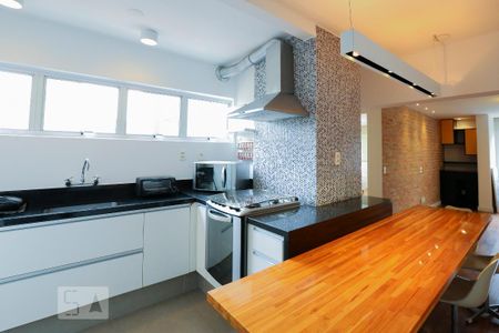 Apartamento à venda com 70m², 1 quarto e 1 vaga Apartamento à venda com 70m², 1 quarto e 1 vagaCozinha
