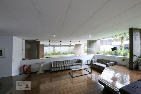 Apartamento à venda com 70m², 1 quarto e 1 vaga Apartamento à venda com 70m², 1 quarto e 1 vagaÁrea comum - Salão de festas