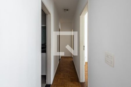 Corredor de apartamento à venda com 2 quartos, 73m² em Pinheiros, São Paulo