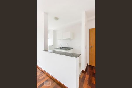 Cozinha de apartamento para alugar com 1 quarto, 44m² em Sumarezinho, São Paulo